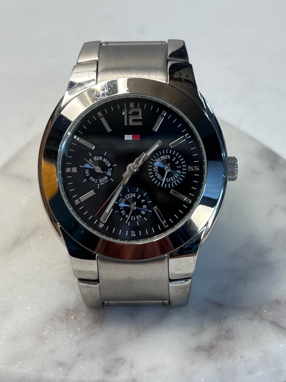 Tommy Hilfiger model F90289 Stainless Steel Watch, New battery , unused